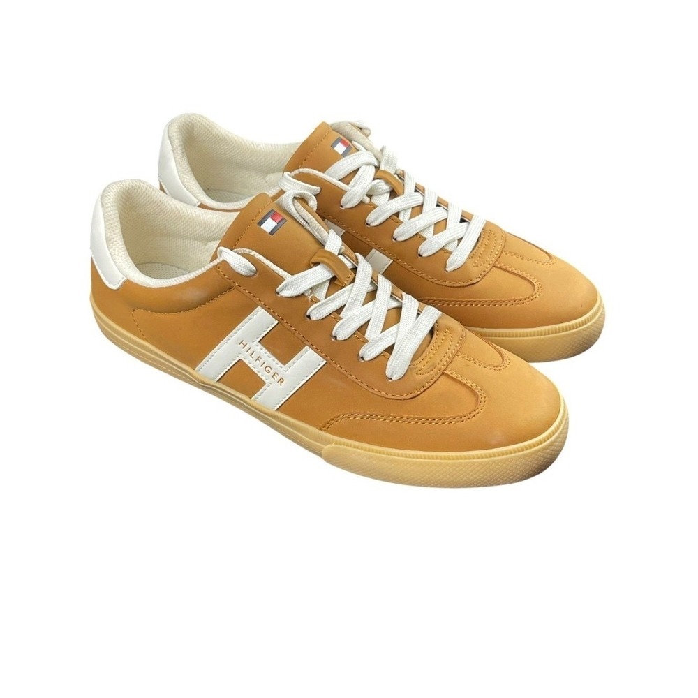 Tommy Hilfiger Low Top Vintage Sneakers Mens 10 Tan NEW WOT TWLEXEIH-R H Logo